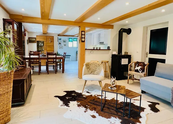 Joluksi - With Tub 아파트 *